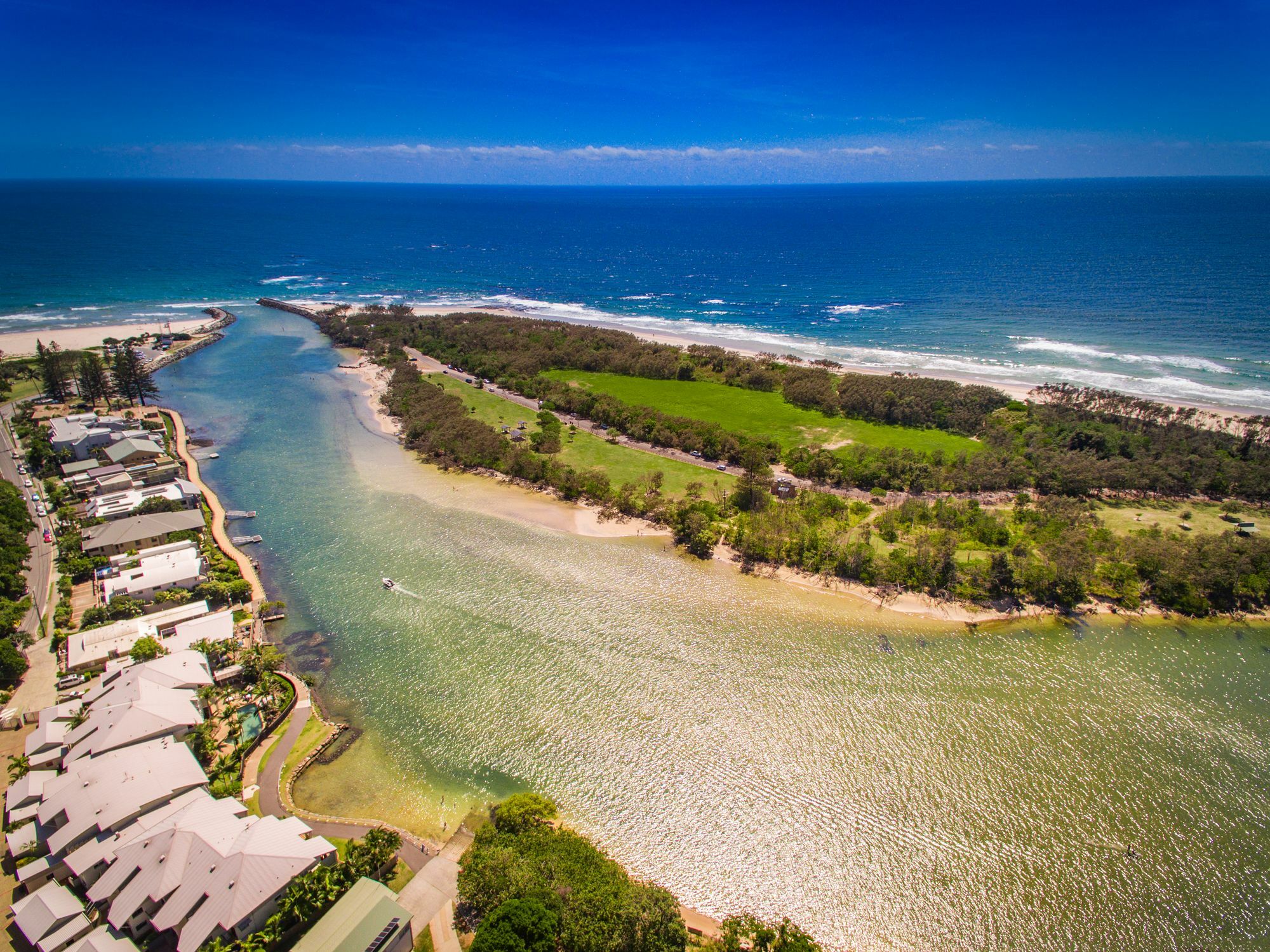 Sunrise Cove Holiday Apartments By Kingscliff Accommodation Buitenkant foto