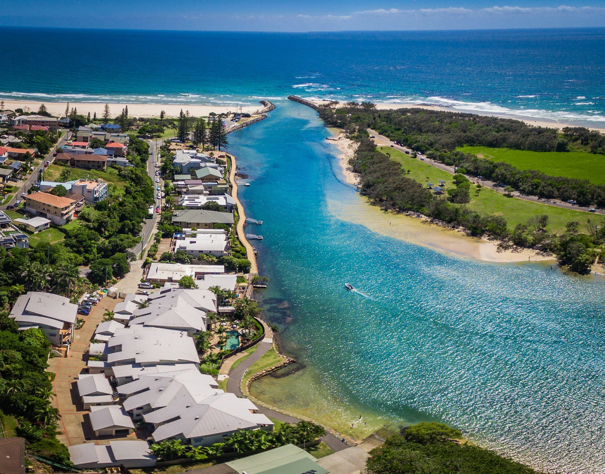 Sunrise Cove Holiday Apartments By Kingscliff Accommodation Buitenkant foto